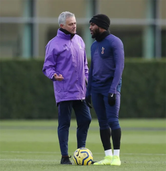 Cựu sao Tottenham Danny Rose gặp sự cố sau khi video cãi nhau giữa anh và Mourinho bị công khai