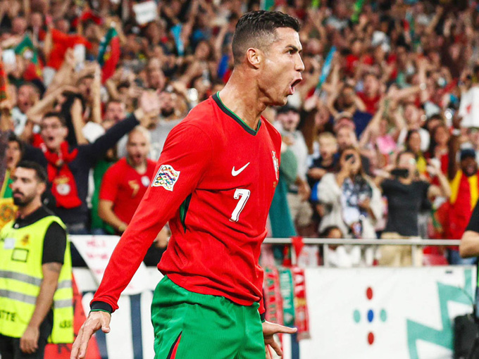 Ronaldo có thực sự quỵt tiền?