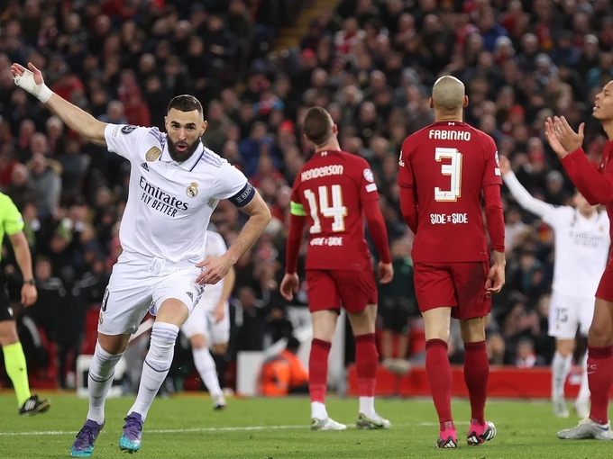 Hình ảnh Liverpool trong trận thua thảm Real Madrid 2-5 ở Champions League 2022/23