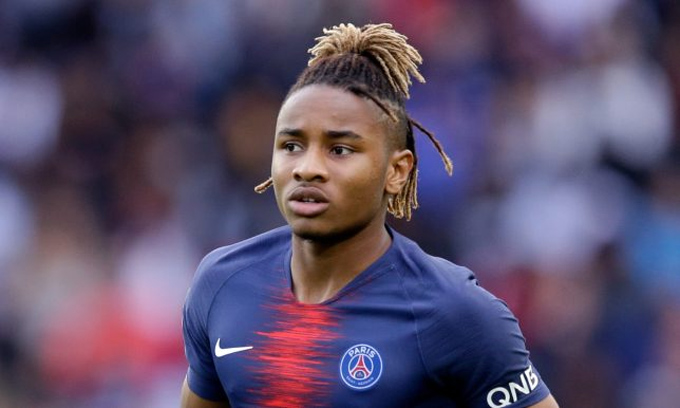 Nkunku có thể quay lại khoác áo đội bóng cũ PSG