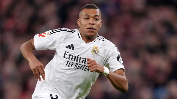 Mbappe thực hiện hỏng ăn 2 quả phạt 11m trong hơn một tuần qua