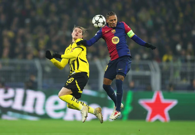 Raphinha đóng góp 1 bàn cho Barca