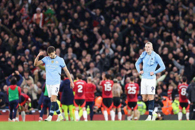 Man City vừa thua ngược 1-2 trên sân nhà trước MU