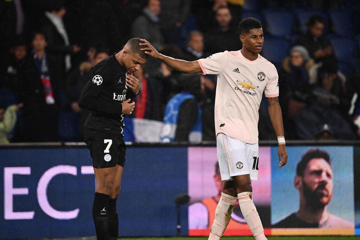 Đã có lúc Rashford xoa đầu Mbappe như xoa đầu một cậu em