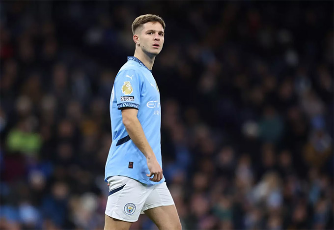 Fan Man City yêu cầu phải trao cơ hội cho James McAtee