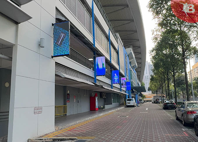 Dẫu vậy, Jalan Besar vẫn là sân vận động quen thuộc của Singapore. Đây cũng là nơi mà Singapore bất bại trong một thời gian dài