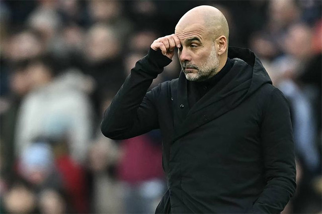 HLV Guardiola đang phải chịu áp lực rất lớn