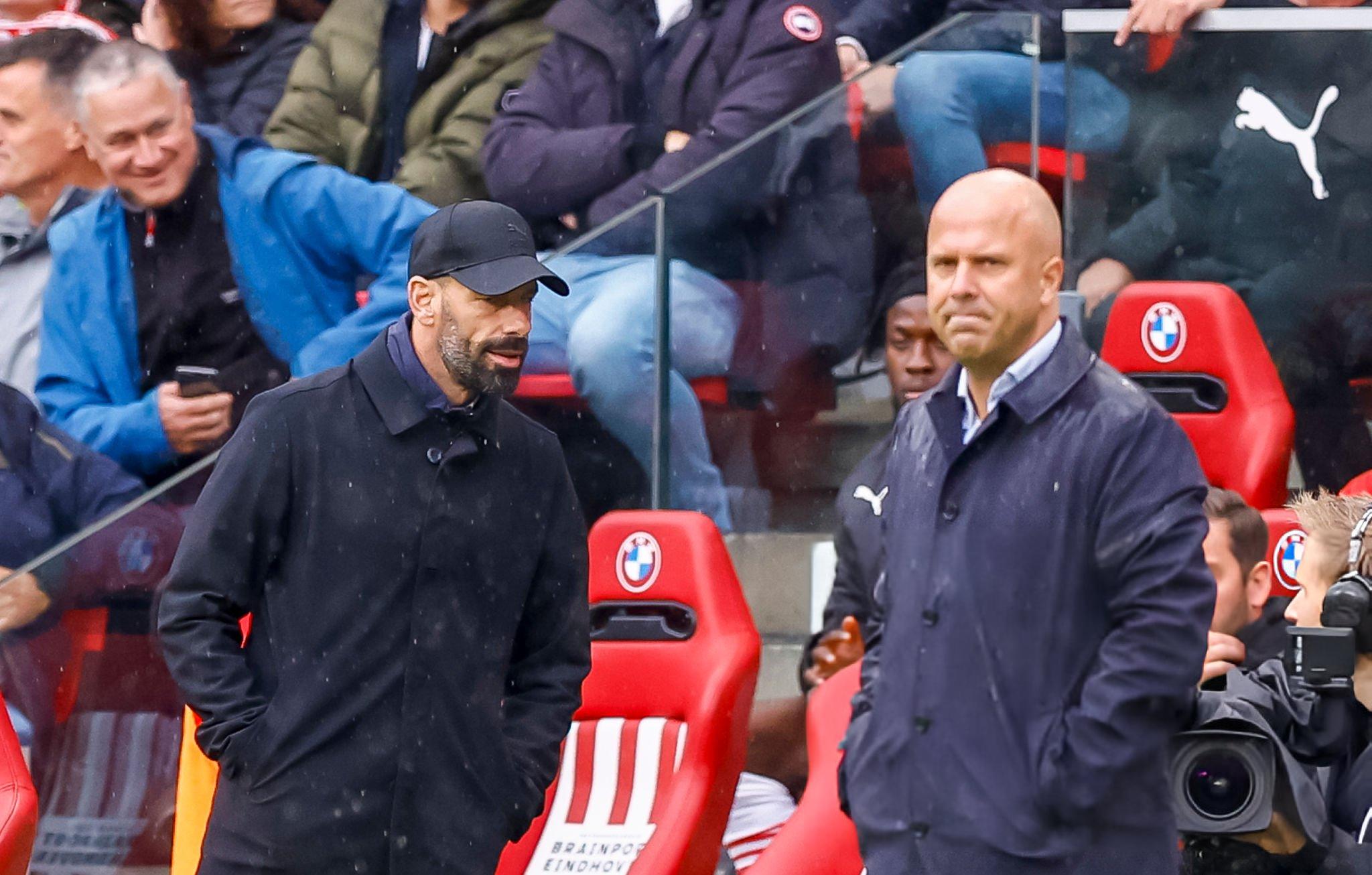 Arne Slot từng chạm trán Ruud van Nistelrooy tại giải VĐQG Hà Lan