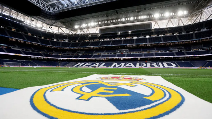 Real Madrid xem xét đổi tên sân Santiago Bernabeu