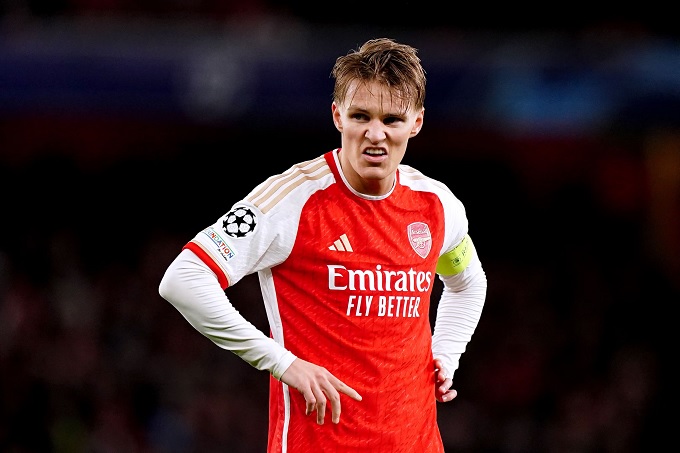 Đừng quên Odegaard đến Arsenal vào mùa đông