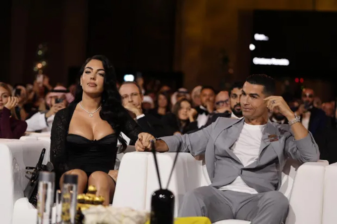 Georgina cùng Ronaldo tham dự lễ trao giải Globe Soccer Awards