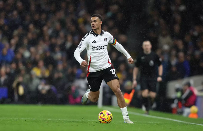 Robinson duy trì phong độ ổn định trong màu áo Fulham