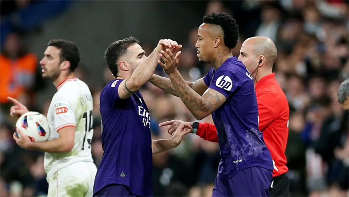 Militao và Carvajal chấn thương khiến Real khủng hoảng hàng thủ