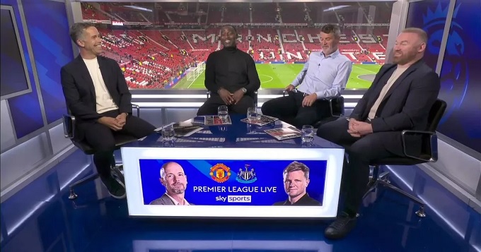 Làm BLV có vẻ hợp với Rooney hơn