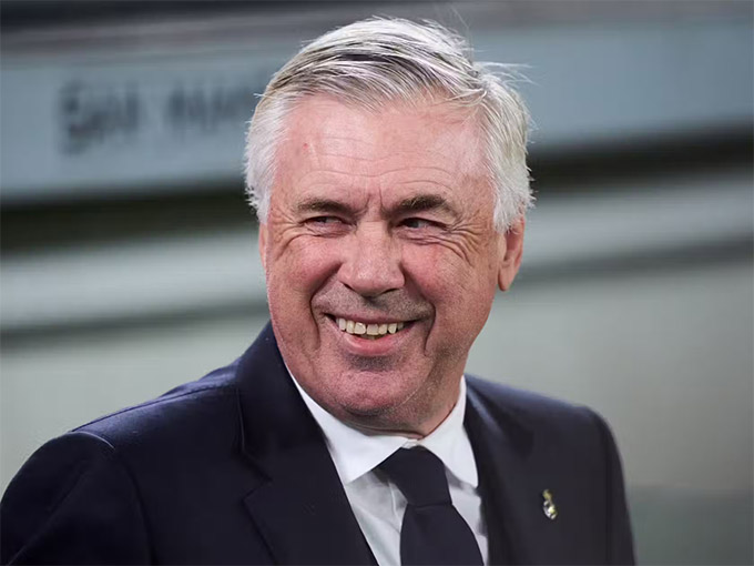 Carlo Ancelotti vẫn còn 2 năm hợp đồng với Real Madrid, nhưng...