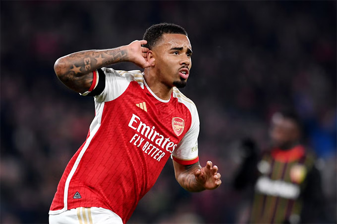 Gabriel Jesus là thiên thần hộ mệnh của Arsenal