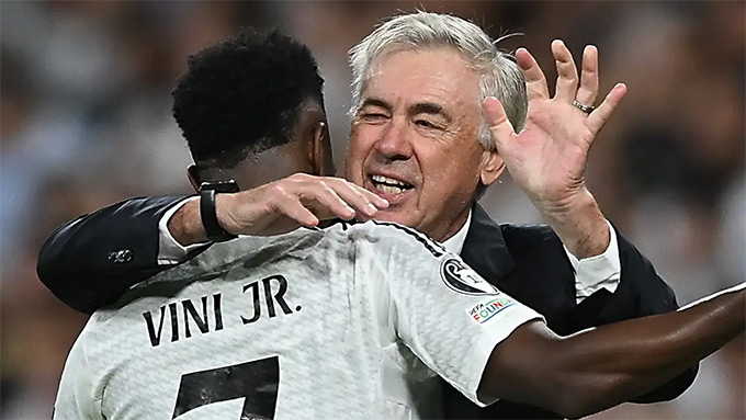 HLV Ancelotti thông cảm với hành vi của Vinicius