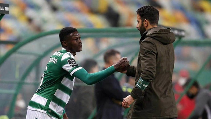 Mendes từng là học trò của Amorim tại Sporting Lisbon trước khi gia nhập PSG