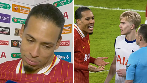 Van Dijk đã nói gì với trọng tài