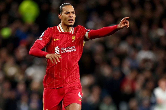 Van Dijk là cầu thủ Liverpool chơi tốt nhất ở trận thua Tottenham 0-1