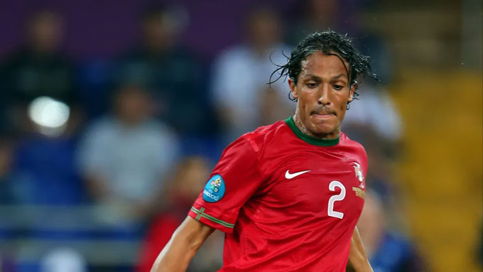 Bruno Alves khi còn thi đấu