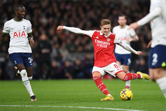 Arsenal được dự đoán sẽ đánh bại Tottenham