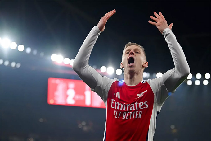 Các cầu thủ Arsenal bị chỉ trích vì luôn kích động đám đông làm vụn trận đấu