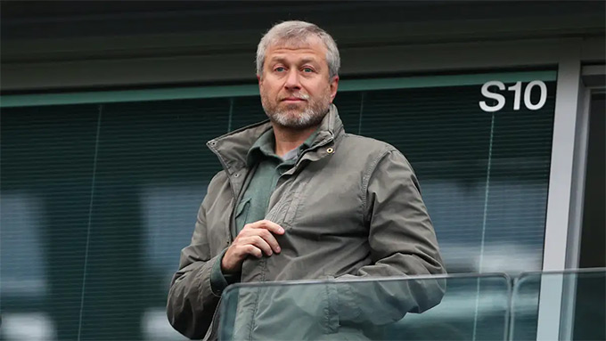 Chủ sở hữu cũ Abramovich có nhiều khoản chi bất thường khi còn ở Chelsea