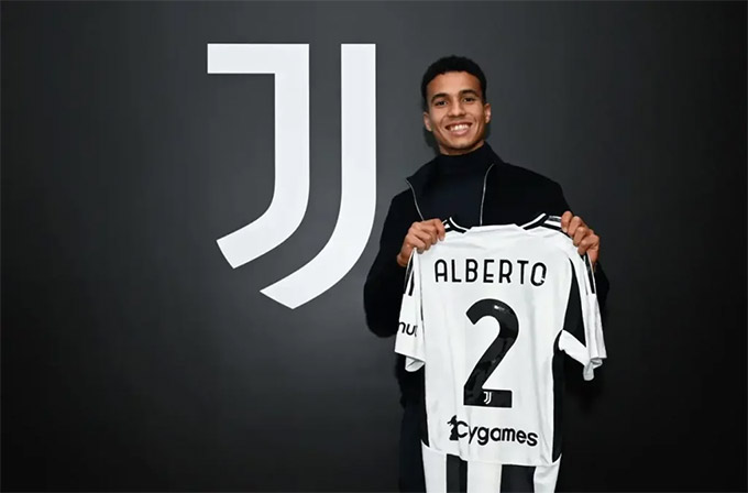 Costa sẽ khoác áo số 2 tại Juve