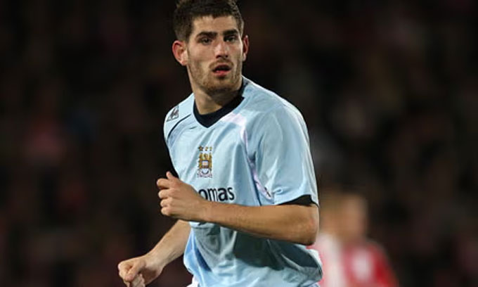  Ched Evans khi còn khoác áo Man City