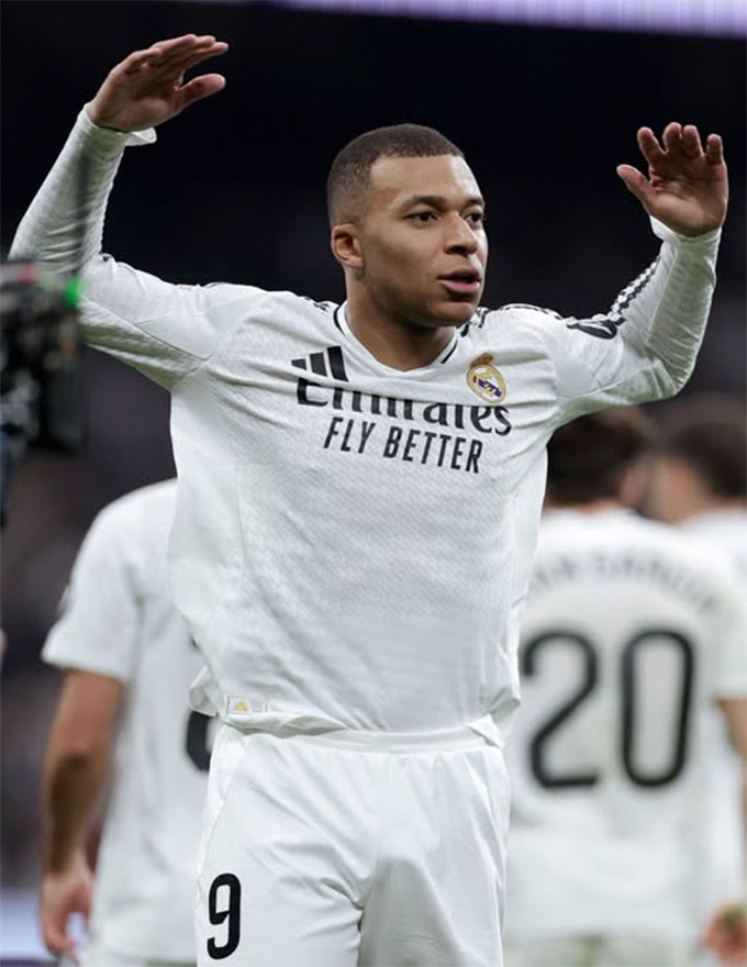 Carletto khen Mbappe là số 9 hay nhất thế giới hiện nay