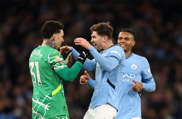 Ederson đóng góp 1 đường kiến tạo trong trận Man City thắng Chelsea 3-1