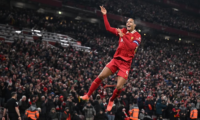 Van Dijk cũng đang có phong độ thăng hoa