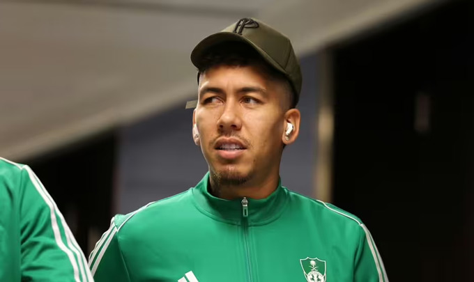 Firmino tụt xuống đáy ở Saudi Arabia