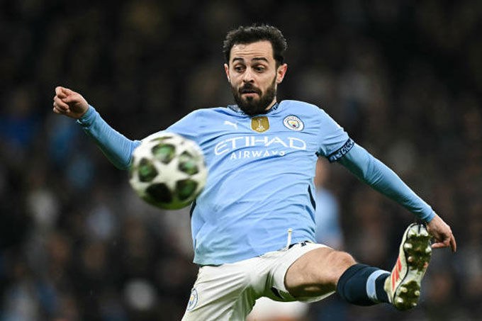 Bernardo Silva bị CĐV Man City chê trách