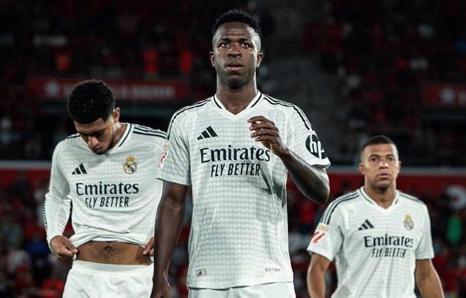 Real Madrid gặp khó trong việc tăng lương cho Vinicius vì còn liên quan tới Mbappe và Bellingham