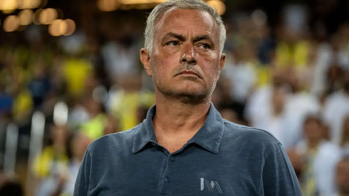 Mourinho đau buồn vì cái chết của cựu chủ tịch Porto