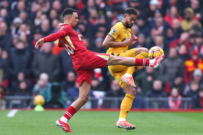 Trent chơi tốt ở trận Liverpool thắng Wolves