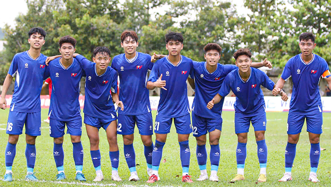 U19 PVF vào tứ kết sớm 