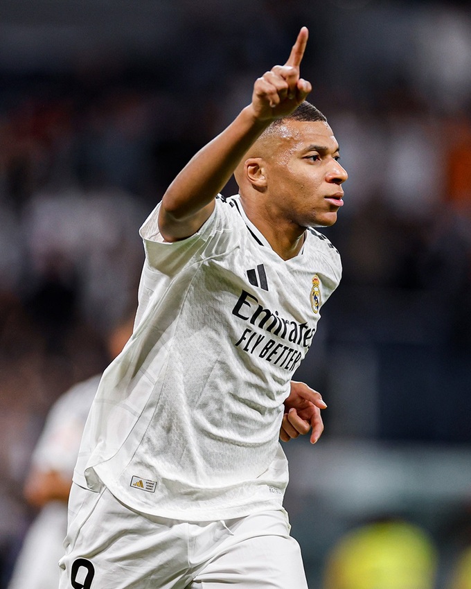 Casemiro cho rằng Mbappe sẽ vươn đến tầm của Messi và Ronaldo