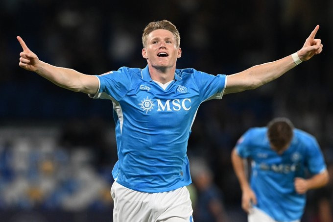 Giá như MU bán McTomminay sớm hơn thì Napoli đã không cần đến Maradona