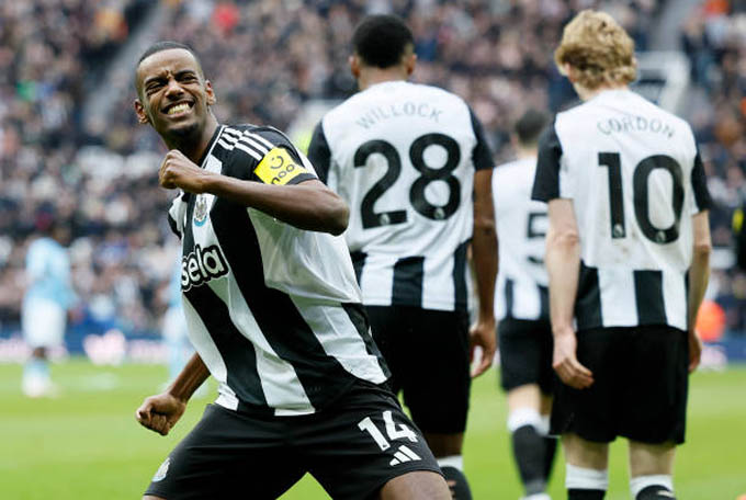 Isak đang rất quan trọng với Newcastle