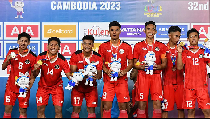 HLV Indra dẫn dắt U22 Indonesia giành HCV SEA Games 2023