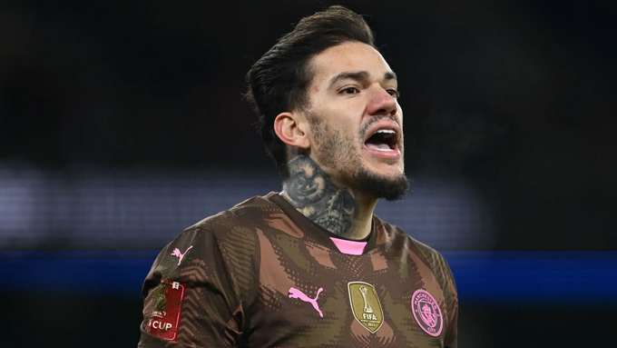 Man City đã nhắm được người thay Ederson