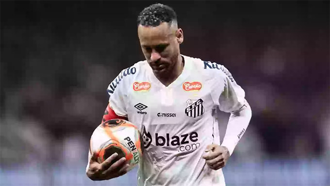  Neymar sẽ gắn bó lâu dài với Santos