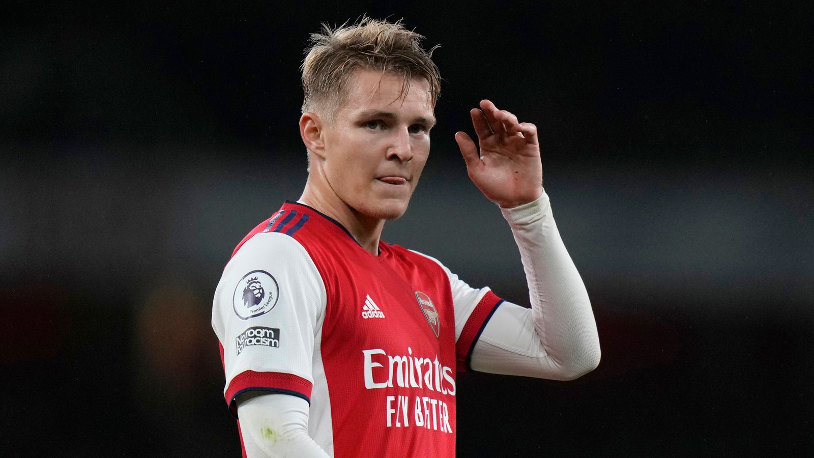 Arsenal và Odegaard sẽ phải khách của Nottingham vào đêm nay, khi đã hết hy vọng vô địch Premier League