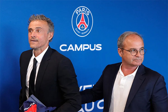 Luis Enrique và Luis Campos làm việc ngày càng ăn ý tại PSG