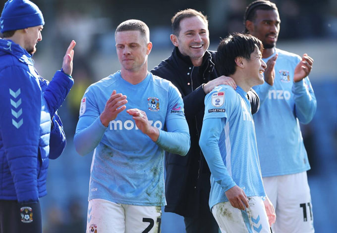 Cả Lampard và Coventry đều đang có màn hồi sinh chất lượng