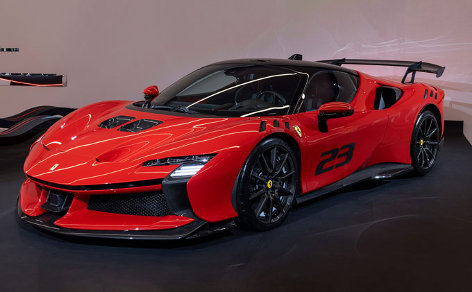  Mẫu xe Ferrari SF90 XX Spider, R