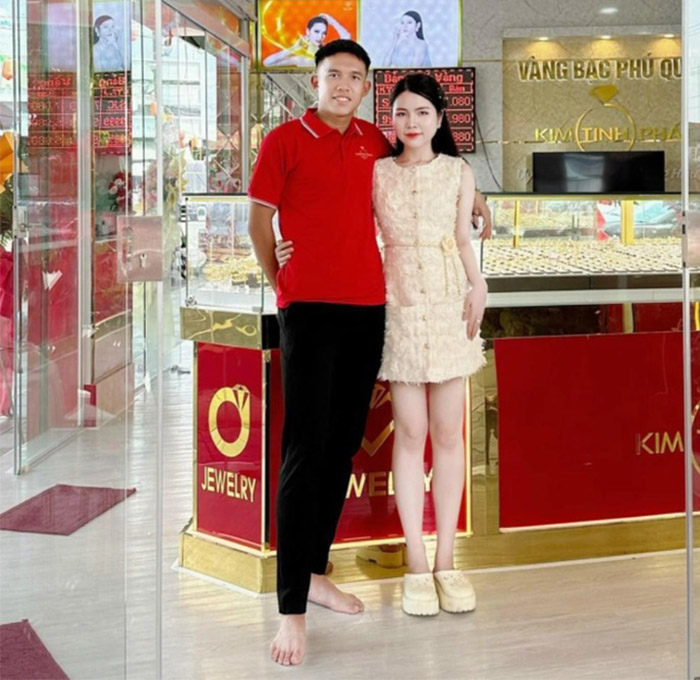 Minh Khoa và bạn gái Thanh Ngân quen nhau từ năm 17 tuổi 